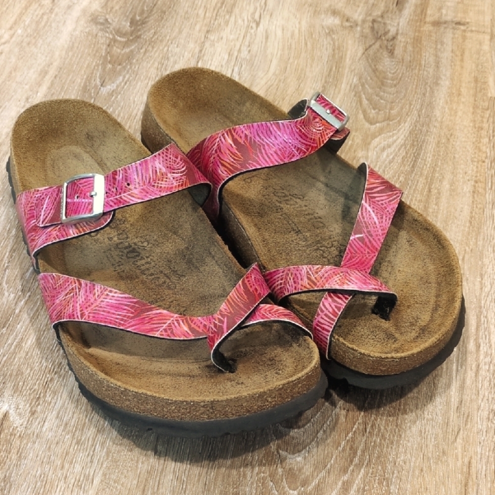 🩷🩴 Women's Papillio by Birkenstock Vibrant Pink Sandals Ladies size 10🩷🩴